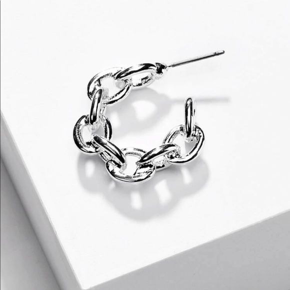 • Sammie • Gold OR Silver Chain Link Earrings - Picture 3 of 4